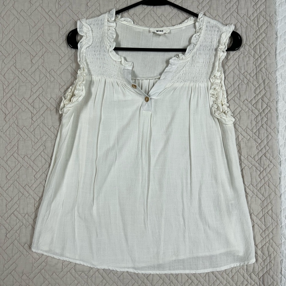 MINE Cream Sleeveless Blouse with Button Accents - Picture 2 of 5
